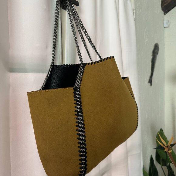 Stella McCartney Large Reversible Falabella tote in Black - Picture 16 of 16